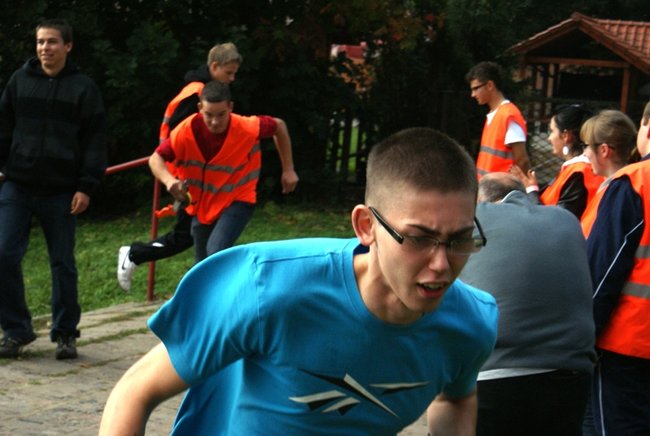 Młodzi geodeci przyjęci do grona uczniów