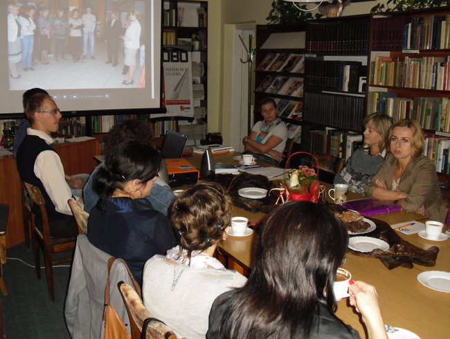 Bibliotekarze o promocji działań