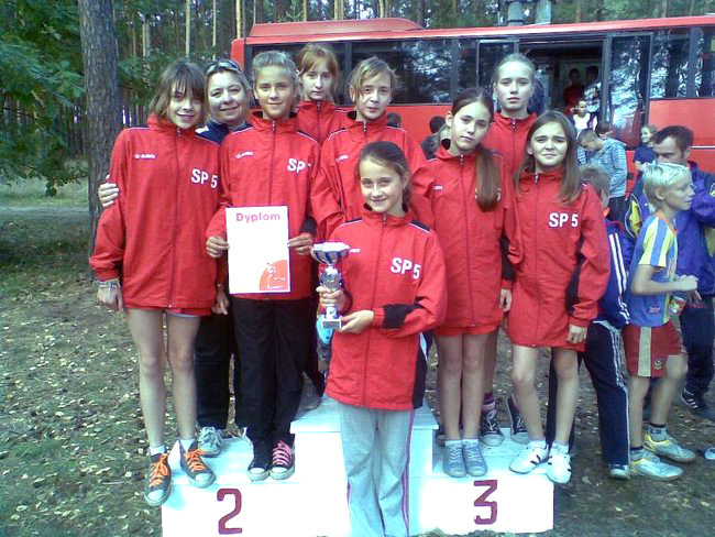 Świeckie biegaczki najlepsze w przełajach