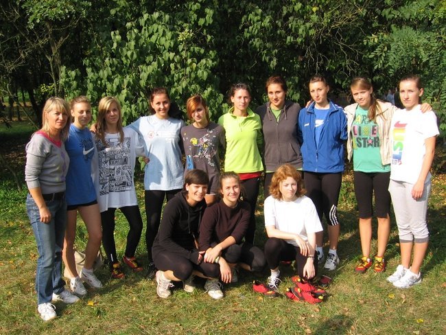 Świeckie biegaczki najlepsze w przełajach