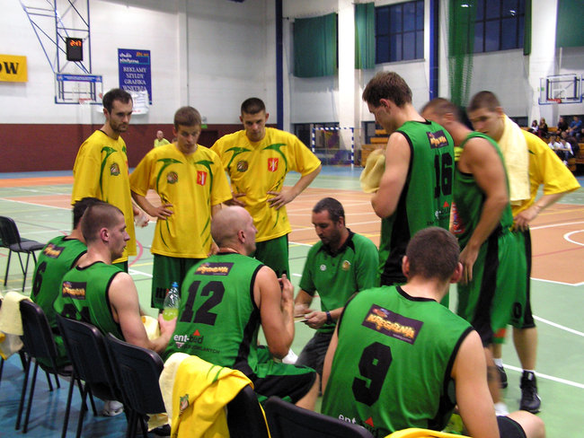 Nasi koszykarze pokonali Żyrardowiankę