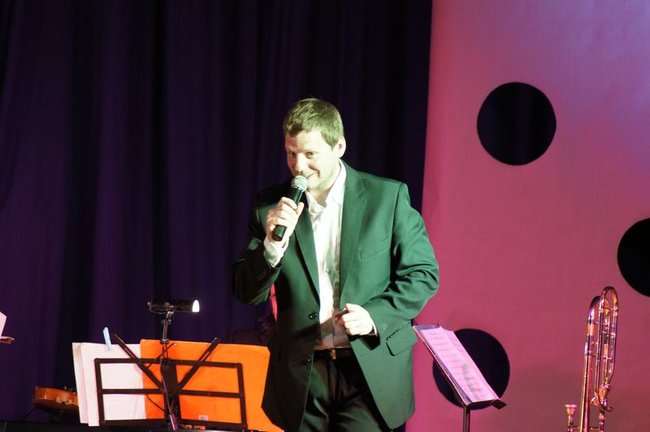 Operetkowy początek miesiąca