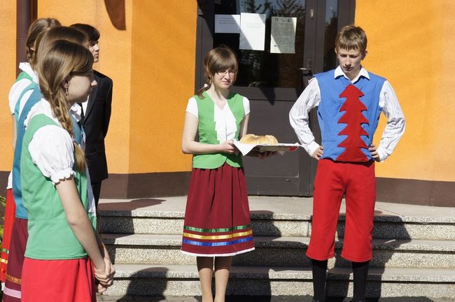 Międzynarodowo w Jeżewie