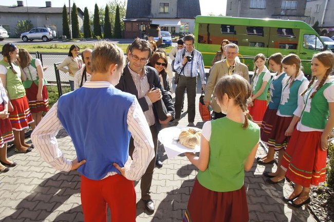 Międzynarodowo w Jeżewie
