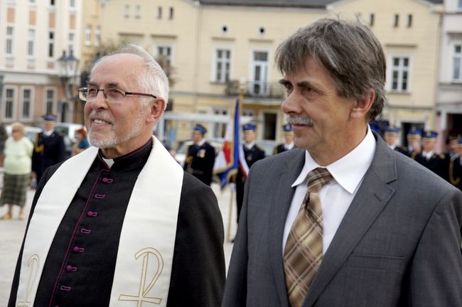 Strażacy świętowali na rynku
