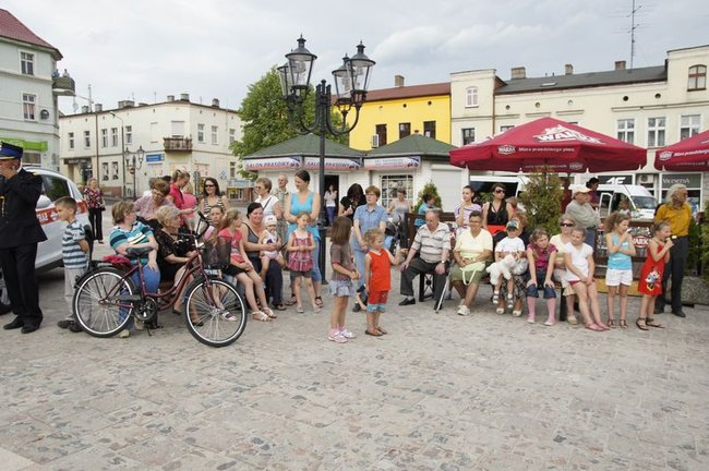 Strażacy świętowali na rynku