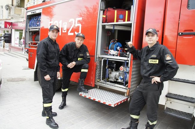 Strażacy świętowali na rynku