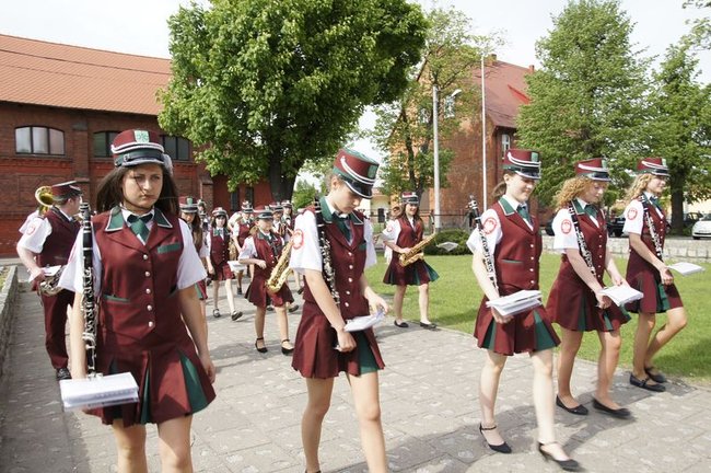 Strażacy świętowali na rynku