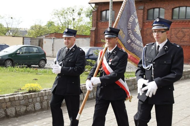 Strażacy świętowali na rynku