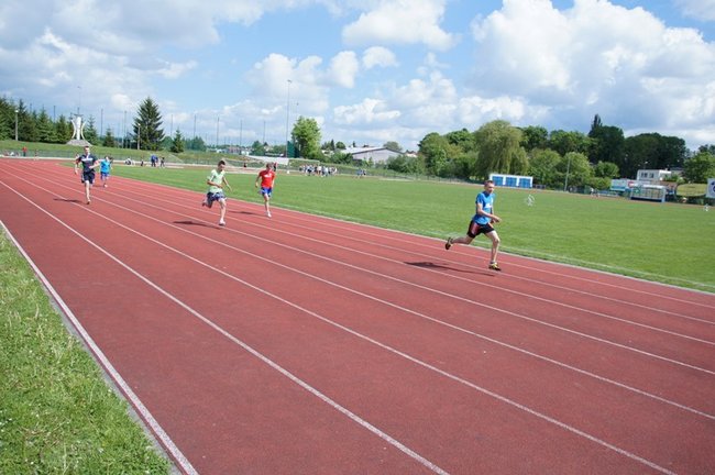 Gimnazjaliści rywalizowali na stadionie