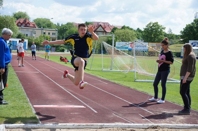 Gimnazjaliści rywalizowali na stadionie