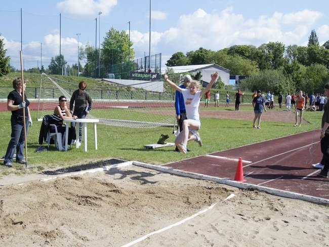 Gimnazjaliści rywalizowali na stadionie
