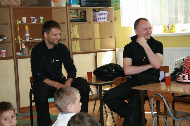 Maluchy spotkały się z ciekawymi ludźmi