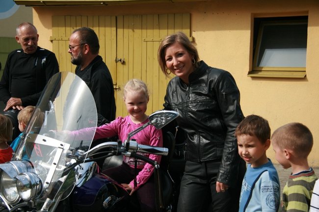 Maluchy spotkały się z ciekawymi ludźmi