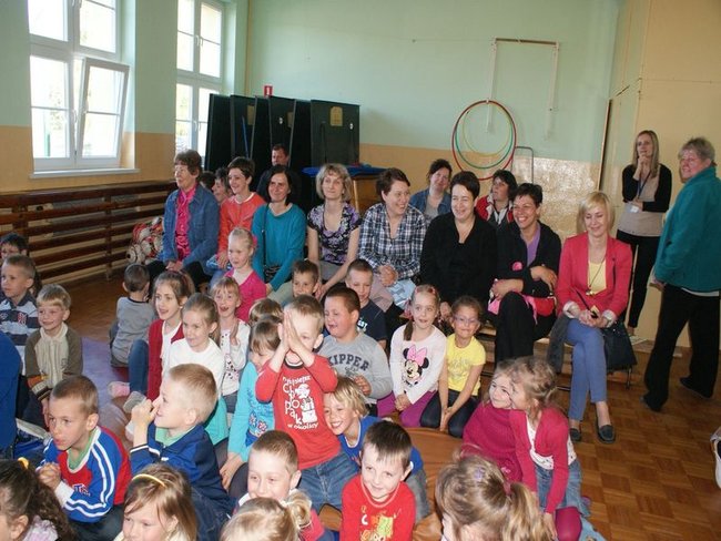 Maluchy spotkały się z ciekawymi ludźmi