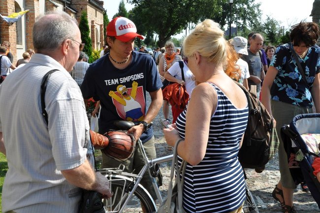 Świecianie powędrowali na Jasną Górę - WIDEO