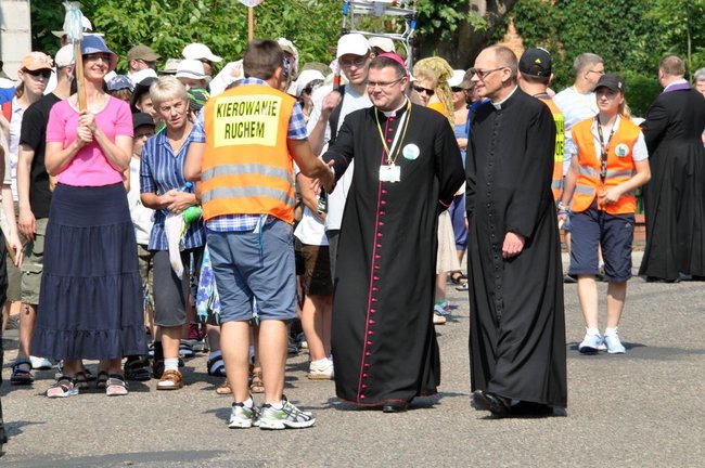 Świecianie powędrowali na Jasną Górę - WIDEO