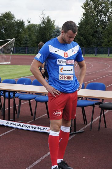 Deszczowa prezentacja nowego składu Wdy