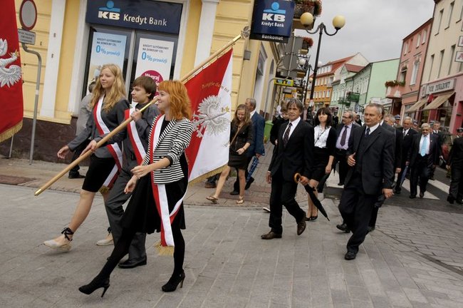 Święto wojska na Dużym Rynku - wideo