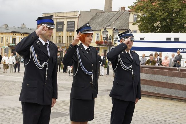 Święto wojska na Dużym Rynku - wideo