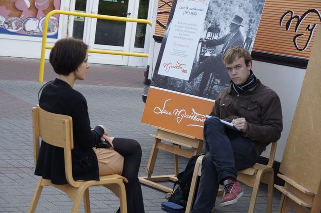 Wyczółkowski w autobusie