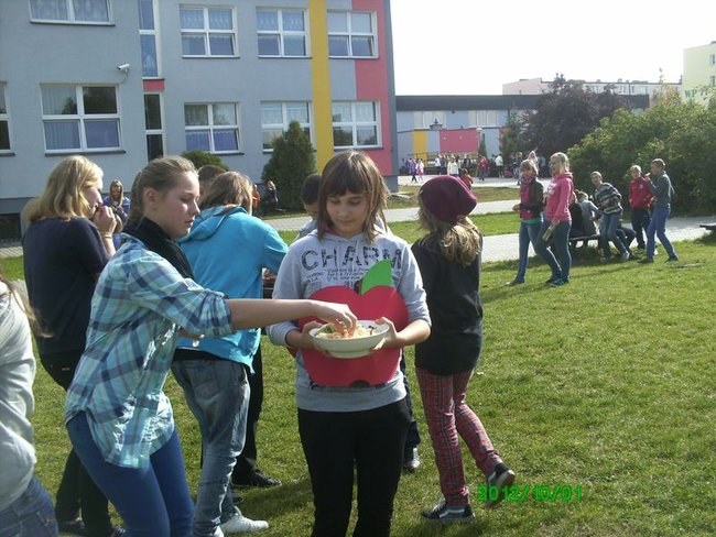 Zaśpiewały dla chłopaków