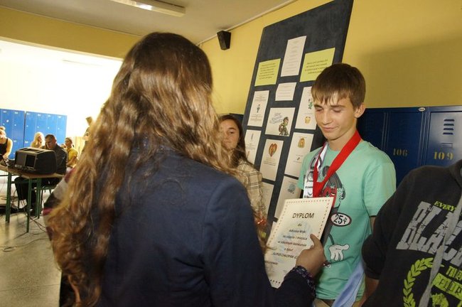 Zaśpiewały dla chłopaków