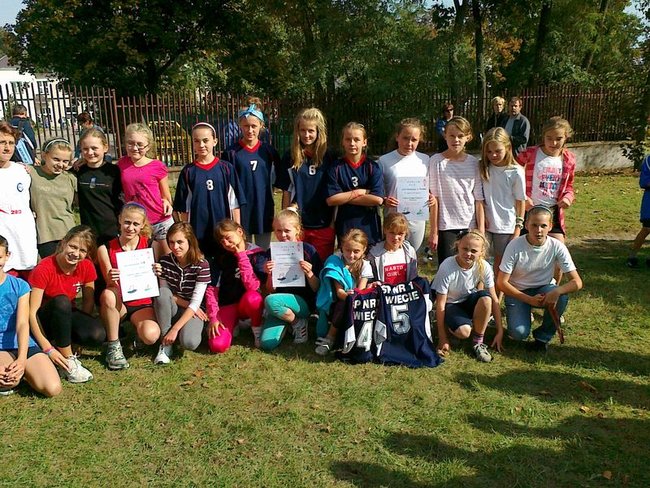 Podstawówki i gimnazja biegały w sztafetach