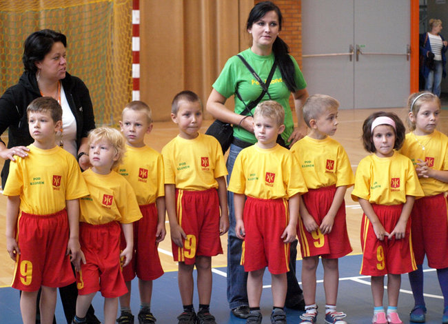 Turniej przedszkolaków w hali