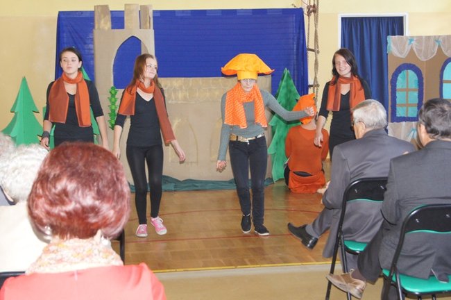 Pracują dla dzieci od 65 lat