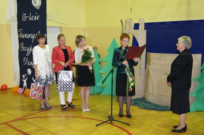 Pracują dla dzieci od 65 lat