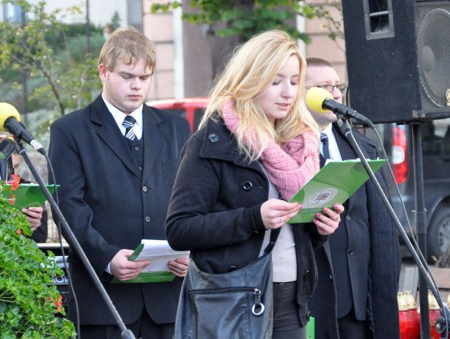 Pamięci pomordowanych świecian