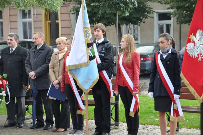 Pamięci pomordowanych świecian