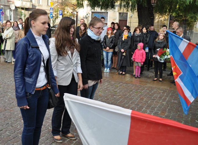 Pamięci pomordowanych świecian