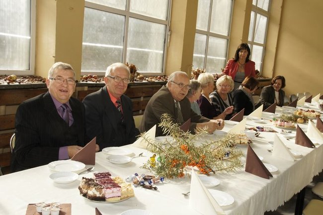 Pracownicy ZSP spotkali się przy wspólnym stole