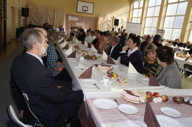 Pracownicy ZSP spotkali się przy wspólnym stole