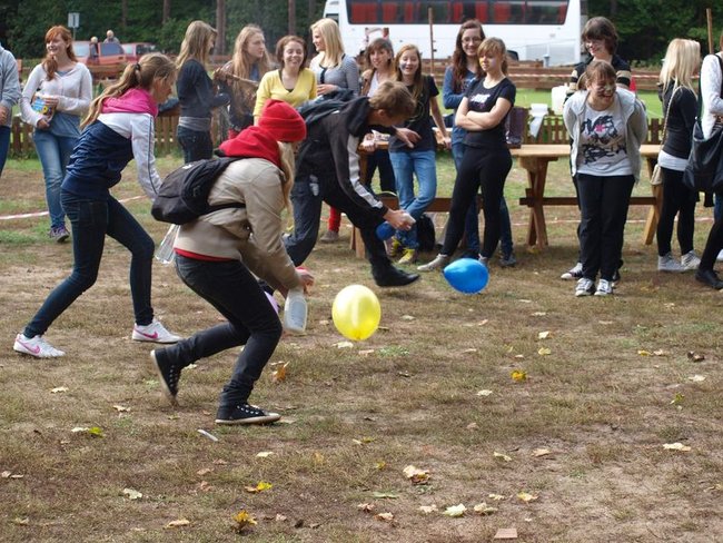 Białe się integrowało