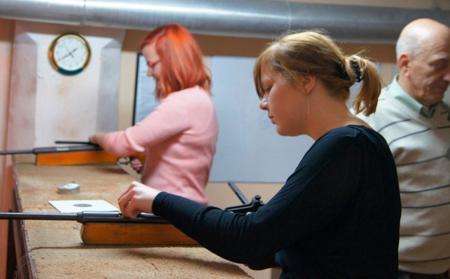 Dziewczyny postrzelały