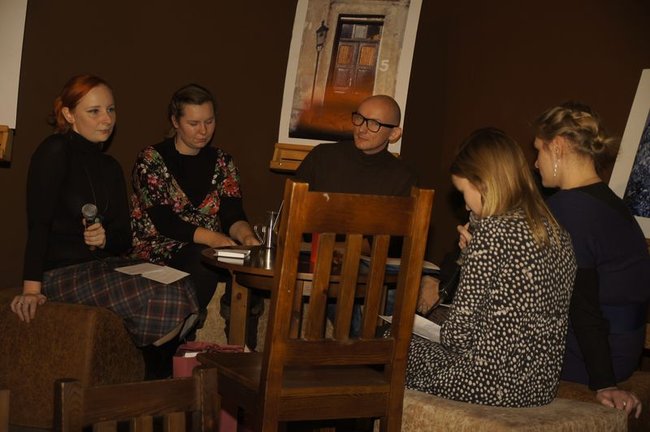 Wiersze i nagrody na start Jesieni Poetyckiej