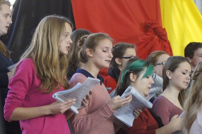 Młodzież z Niemiec zaśpiewała w G2 - fotorelacja