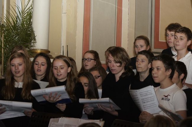 Chórzyści z Xanten i Świecia zaśpiewali w Klasztorku - fotorelacja