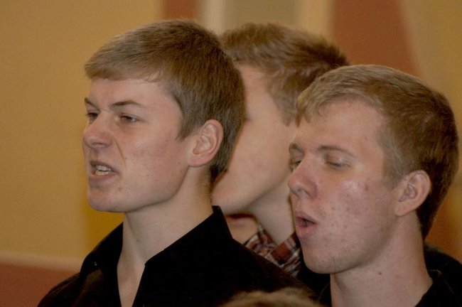 Chórzyści z Xanten i Świecia zaśpiewali w Klasztorku - fotorelacja