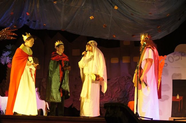 Licealiści opowiedzieli o Bożym Narodzeniu