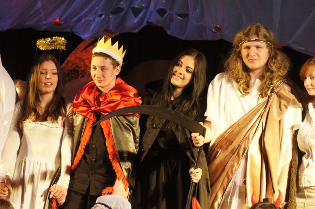 Licealiści opowiedzieli o Bożym Narodzeniu