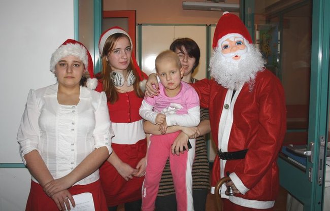 Gimnazjaliści świętowali dużo wcześniej