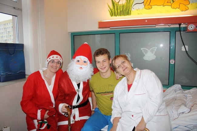 Gimnazjaliści świętowali dużo wcześniej