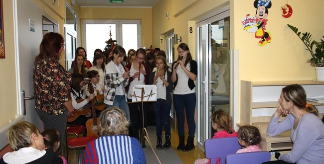 Gimnazjaliści świętowali dużo wcześniej