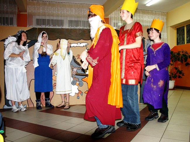 Gimnazjaliści świętowali dużo wcześniej