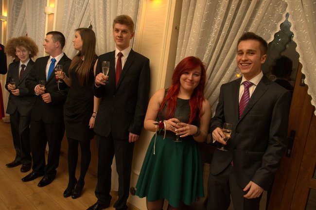 Odliczyli sto dni do matury - fotorelacja