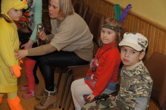 Światowe tańce w Stokrotce - fotorelacja